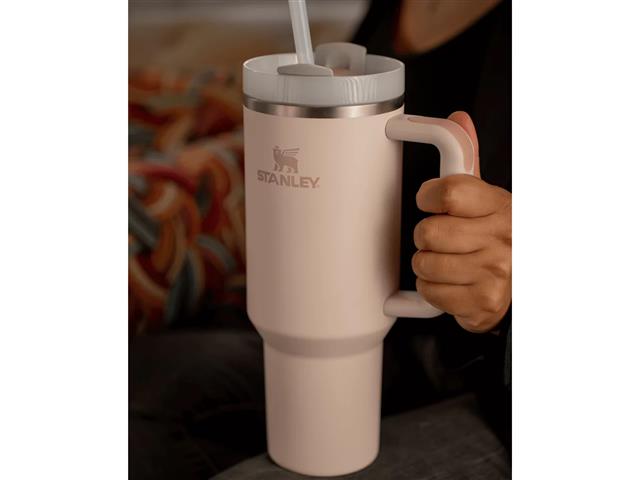 Copo Quencher 2.0 Rose Quartz Stanley 887ML - 4