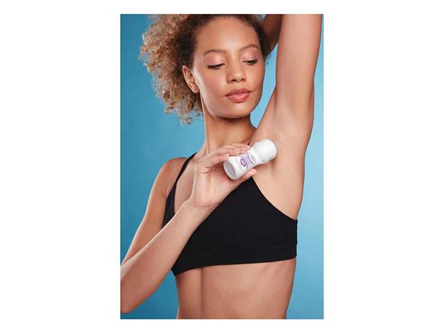 Desodorante Roll On Avon On Duty Women Powder 50ML - 3