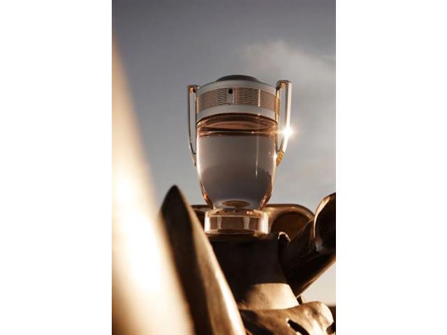 Perfume Paco Rabanne Invictus Masculino Eau de Toilette 200ML - 3